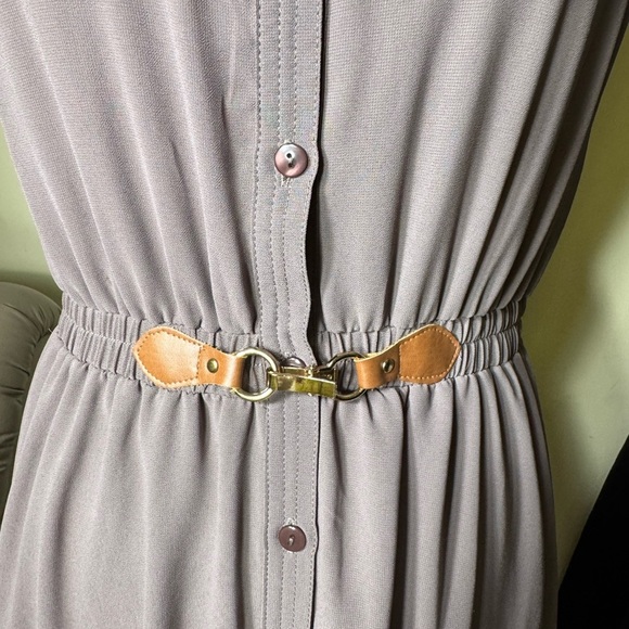 R n B brand Elegant Mauve Button-Down Dress - Picture 4 of 14